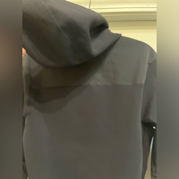 Lululemon Athletica Men's Black Scuba and Nylon Pullover Hoodie Medium, VGUC - Picture 4 of 10